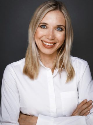 Angèla van den Boom