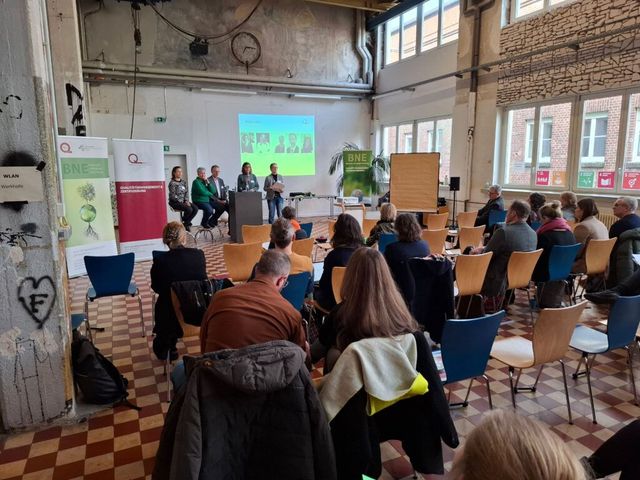 Blick auf die Teilnehmenden der Vorstandssitzung